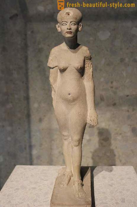 Historian faarao Amenhotep rakkautta ja Nefertiti