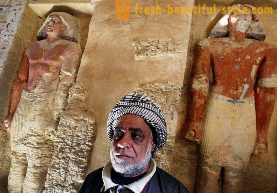 Egyptissä, löysi hauta papin