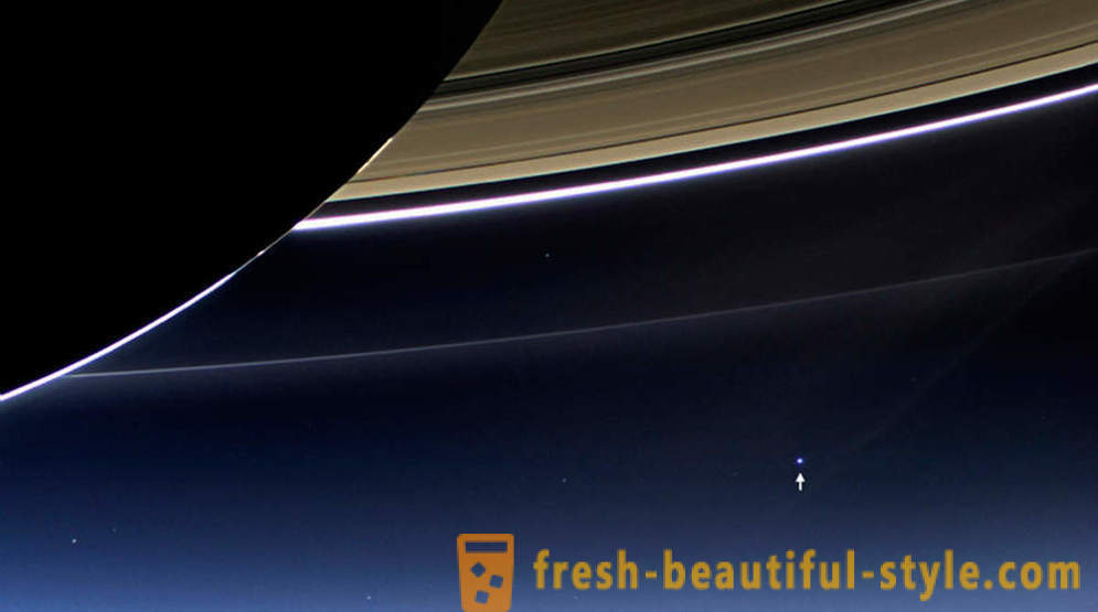 Maailma yksinkertaisesti laitteen Cassini