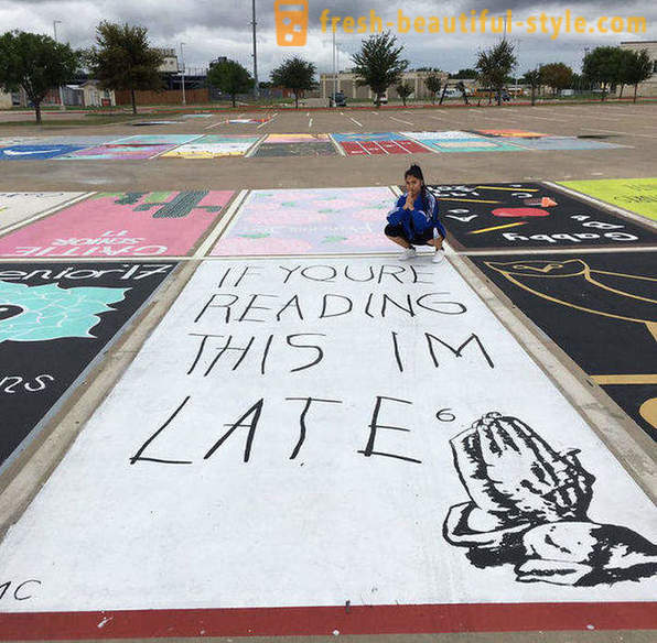 Amerikkalainen opiskelijat saivat maalata oma parkkipaikka