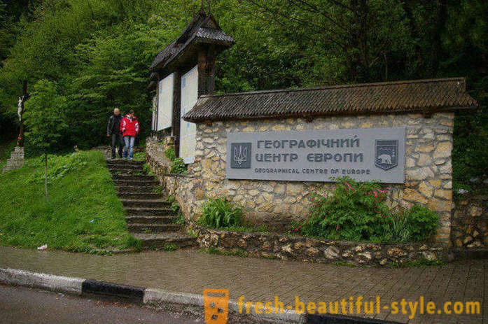 10 kauneimmista paikoista Ukrainassa, mikä on varmasti tutustumisen arvoinen turisteille