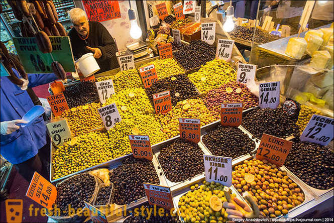 Market Walk mausteet Istanbulissa