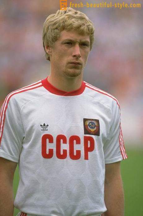 Alex Mickle, ukraina jalkapalloilija: elämäkerta, perhe, urheilu-ura