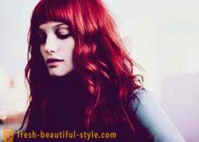 Crimson Hiusten väri: hyviä ja huonoja puolia